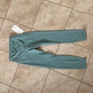 Lululemon wunder train